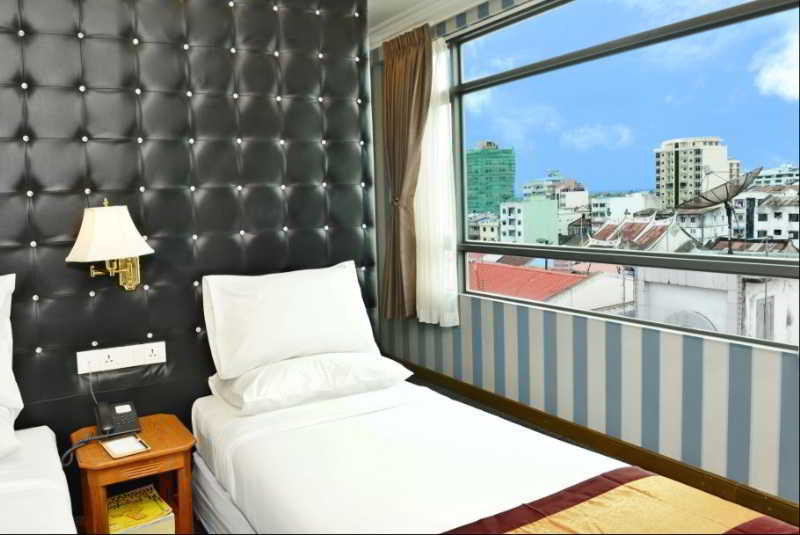 Hotel Grand United - 21St Downtown Rangoon Buitenkant foto